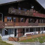 With Mountain View Bettmeralp