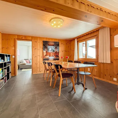 With Mountain View アパート ベットメラルプ