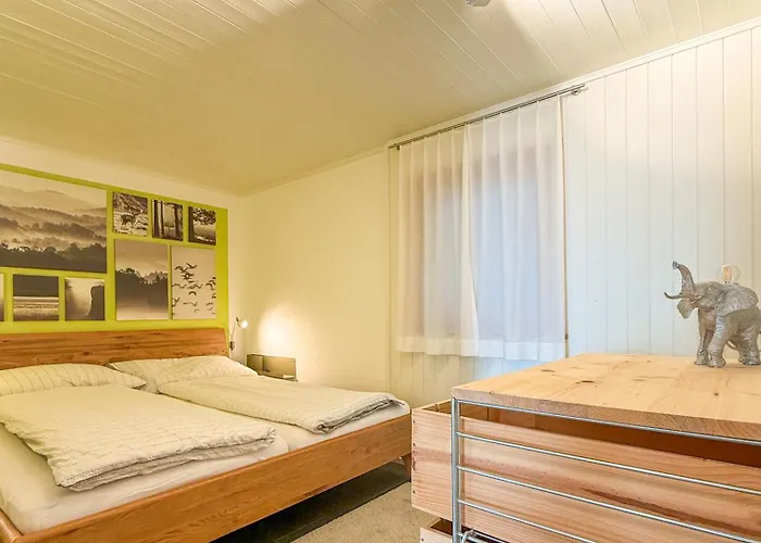 Apartment With Mountain View